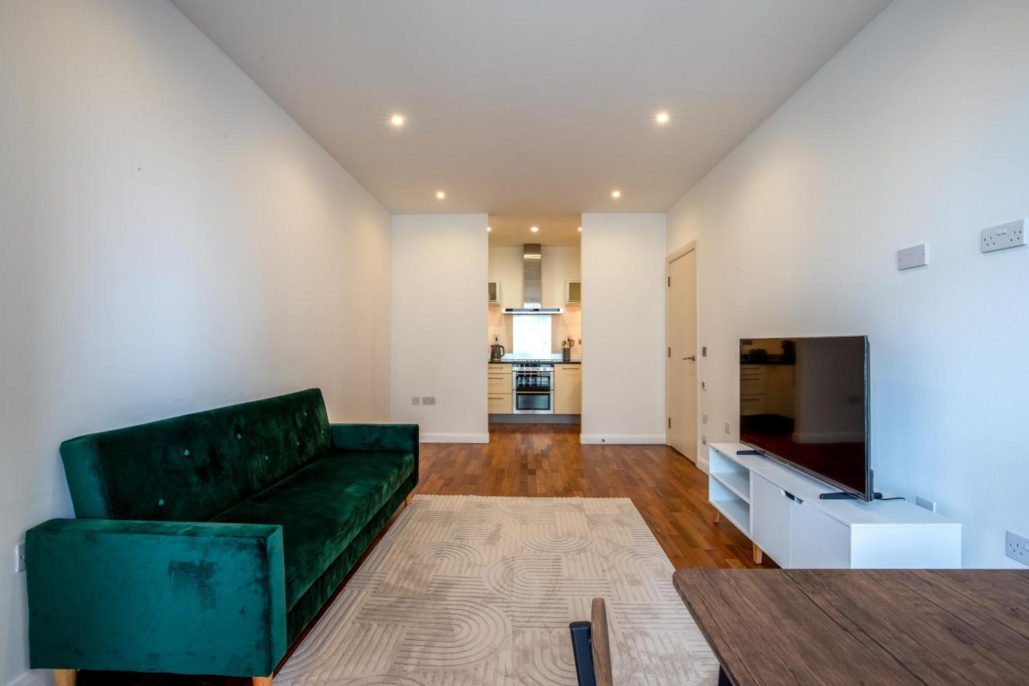 Londwell, Canary Wharf Boutique Balcony * Londra